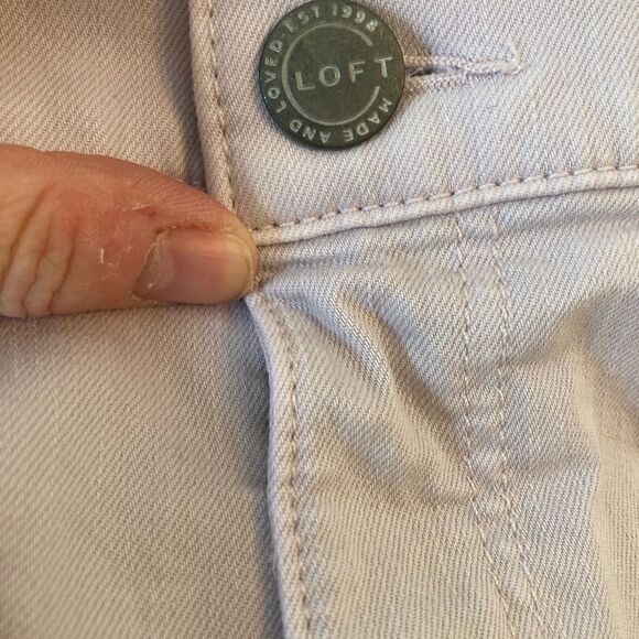 LOFT lavender modern skinny crop jeans w/cool raw hem NWOT run big for size - Picture 9 of 10